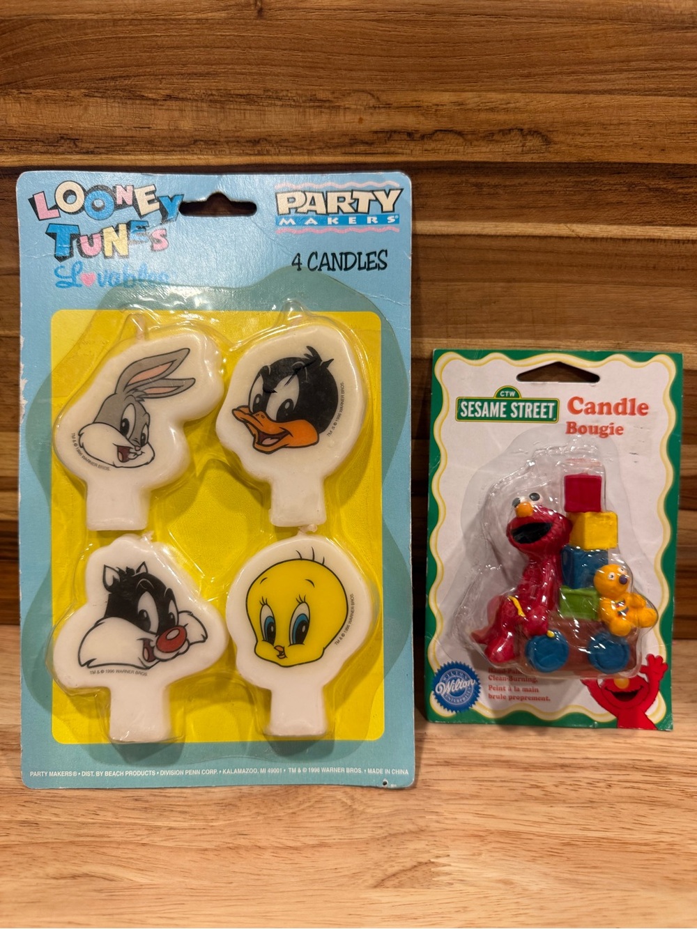 Vintage  BABY Looney Tunes  & Sesame Street Birthday Candles